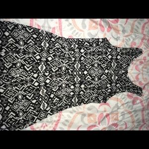 🔥Black and white designed romper🔥